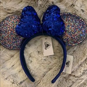 NWT Disney Parks 2020 Minnie Ears Glitter💙